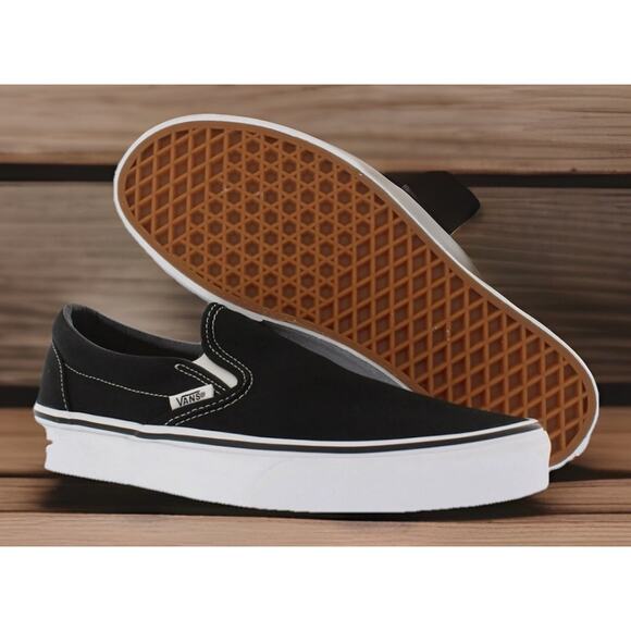 Vans Classic Slip On Skate Shoes Black White Canvas Mens 11.5 Fast Ship main image 10